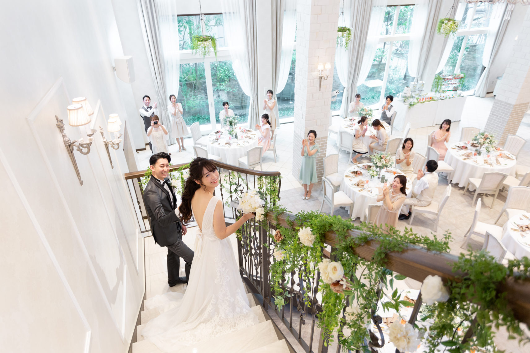 結婚式ｑ ａ 披露宴のみの結婚式って 福山市のチャペル結婚式場 南蔵王 聖ペトロ教会